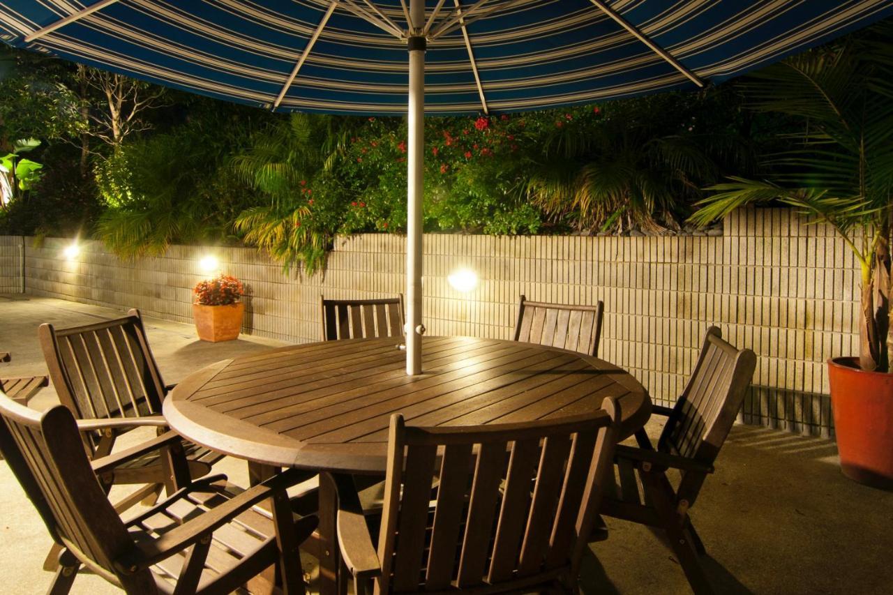 The Swiss Chalet Holiday Apartment 4, Bay Of Islands ไปเฮีย ภายนอก รูปภาพ
